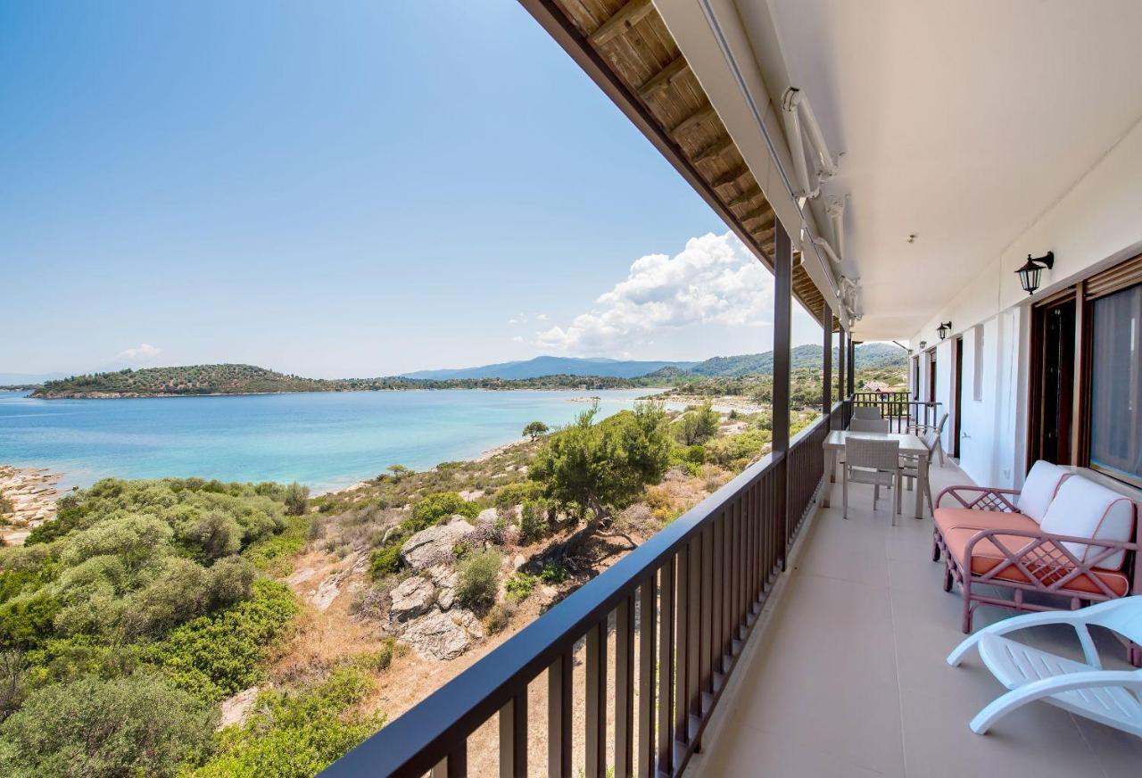 Nereus & Oceanus Beachfront Apartments, Lagonisi Beach #Feelslikehome Ormos Panagias Eksteriør billede